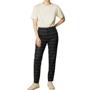 NWT Vince plaid relaxed slim fit pull on pants elastic waist at the back size L